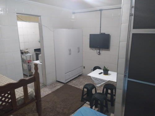 Imagem 3 de 8 de Kitnet Para Temporada Praia Grande