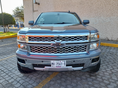 Imagen 5 de 11 de Chevrolet Cheyenne 2014 5.3 2500 Crew Cab Lt 4x4 Mt