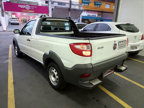 Imagem 4 de 11 de Fiat Strada Cs 1.4 Flex