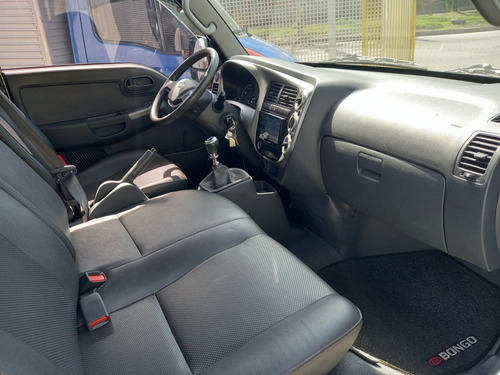 Kia Bongo 2.5 K2500 4X2 Rs Turbo S/ Carroceria 2P