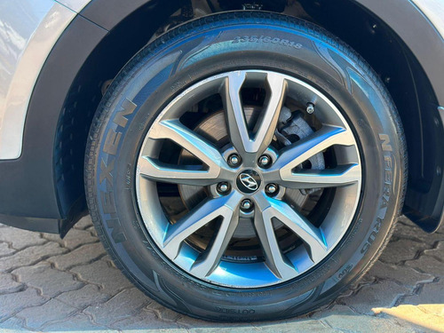 Hyundai Santa Fe 3.3 Mpfi 4x4 V6 270cv Gasolina 4p Automatico