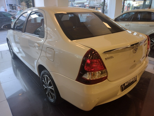 Toyota Etios Xls 1.5 At