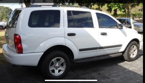 Dodge Durango V6 Año 2006 En Excelente Estado.