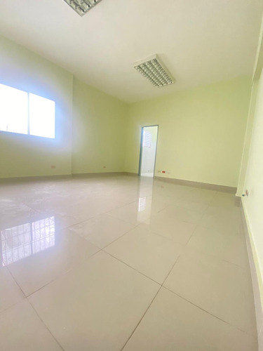 Gazcue - Local Comercial - Edificio De 3 Niveles En Alquiler - Ultimo Cliente Una Ong Internacional