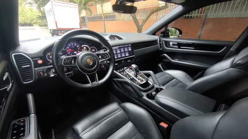Porsche Cayenne 3.0