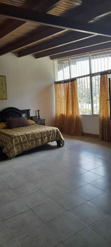 Casa En Venta Los Caneyes Colinas De Carrizal