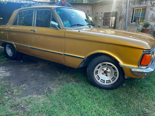 Ford Falcon 3.0 Lujo