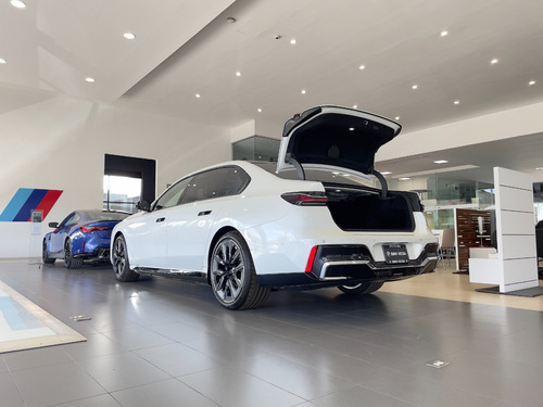 Bmw I7 M70 (eléctrico/automático) 2024