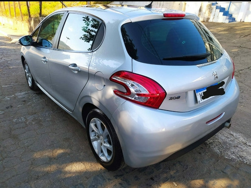 Imagem 3 de 10 de Peugeot 208 2014 1.5 Allure Flex 5p