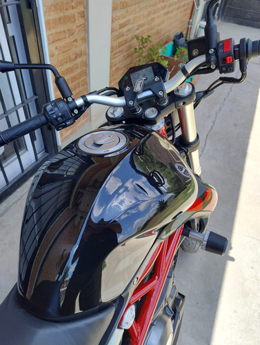 Vendo Mi Benelli 302s, 2022 Bicilíndrica! Excelente Estado.