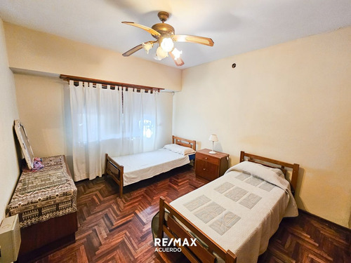Venta Casa 3 Dorm. En Erezcano