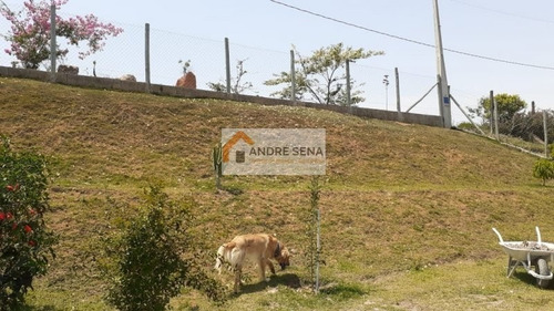 Imagem 13 de 26 de Excelente Chácara Em Guararema Com Casa Térrea Com 03 Dormitórios , Sendo 01 Suíte - Piscina - Churrasqueira - Pomar - Quarto De Hóspede - Vista Panorâmica - Sp - Ch0004_asi
