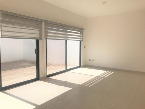 Imagen 4 de 21 de Casa En Renta En Los Viñedos - (2)