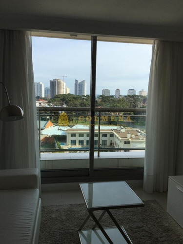 Apto En Muy Buen Edificio En Roosevelt - Consulte!!!!- Ref: 3231