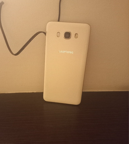 Celular Samsung J7 ( 2016) Liberado