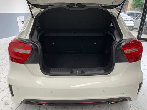 Imagen 12 de 25 de Mercedes-benz Clase A 2014 2.0 A 250 At Sport B.efficiency