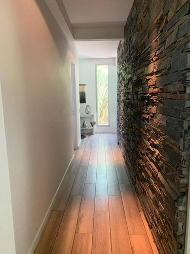 Imagen 8 de 30 de Excelente Casa Muy Moderna, Lote A Espacio Común, Increible Vista