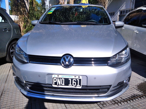 Robayna| Volkswagen Fox 1.6 Highline 2016| Ne