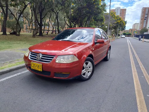 Volkswagen Jetta Trendline 2.0 Mecánico