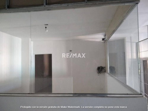 Imagen 5 de 14 de 166725 Am* Alquiler Edificio Comercial San Blas