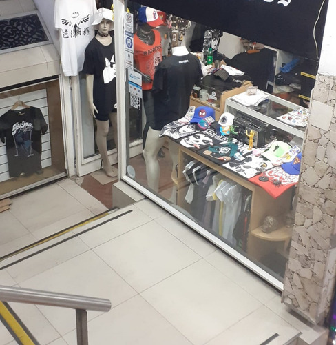 Imagen 2 de 3 de Oportunidad Local En Galeria Naonis
