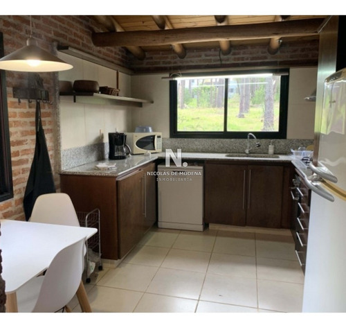 Casa A La Venta En La Barra De 3 Dormitorios.- Ref: 4193