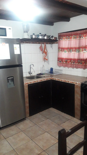 Alquilo Casa En La Esmeralda ,rocha