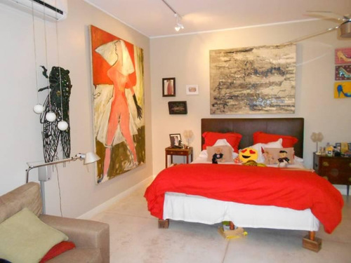 Imagen 6 de 24 de Ana Valencia Ventas