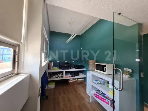 Casa En Venta Acondicionada Para Uso De Oficina En Mayorazgo