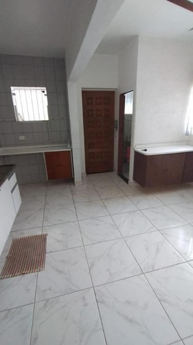 Imagem 11 de 12 de Sobrado De Esquina. Ótimo Ponto Comercial. - So0736