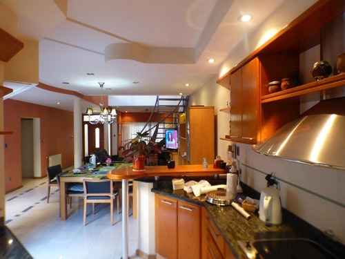 Imagen 6 de 30 de Casa En Venta En La Plata Calle 3 E/ 55 Y 56 Dacal Bienes Raices