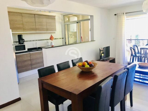 Apartamento En Venta - Brava - Ref: 1621