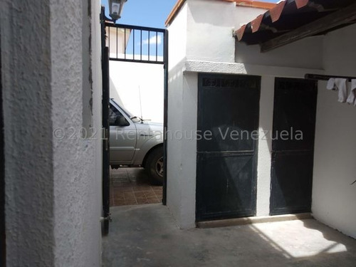 Imagen 12 de 22 de Angelica Naty Rent A House Casa En Venta Trigal Norte Valencia Cod 22n9277 Ar