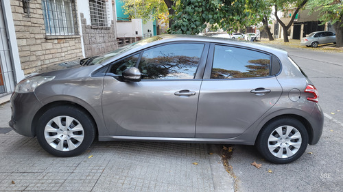 Peugeot 208 1.5 Active