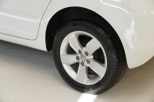 Volkswagen Fox 1.6 MSI COMFORTLINE 8V FLEX 4P MANUAL