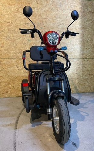 Triciclo Elétrico - Vermelho- 3 Lugares - Com Alarme - Idoso