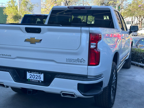 Chevrolet Cheyenne 6.2 Doble Cab High Country 4X4 At