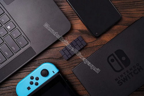 Imagen 4 de 4 de Adaptador 8 Bitdo Usb Versión 2 Switch ( Guayaquil )