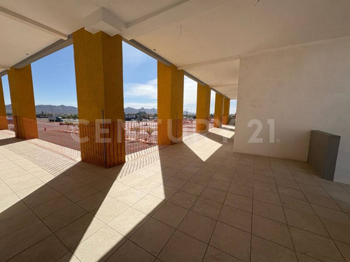 Plaza Comercial El Portal,venta ,en Avenida Guillermo Prieto Lujan, Chihuahua.