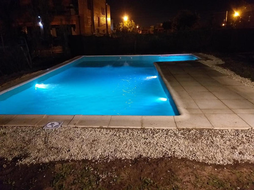 Imagen 15 de 19 de Casa - Roldan
