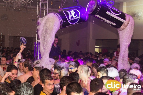 Locamos Maquinas De Espuma Para Festas
