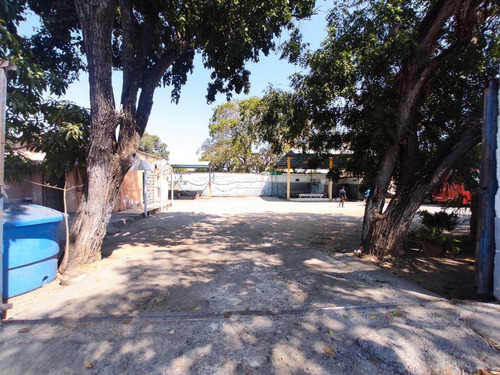 Imagen 3 de 30 de Terreno En Venta La Mata Cabudare, Ubicado En Esquina, Servicio Electrico, Tanque De Agua, Info. 0424-5325471, Codigo 22-17824 Mf