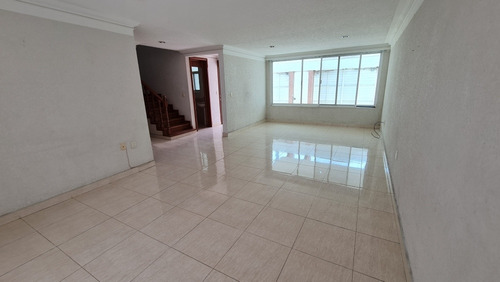 Imagen 13 de 14 de Vendo Casa Fracc. Tabachines