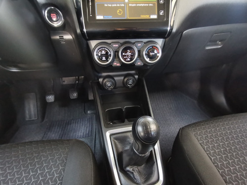 Imagen 14 de 15 de Suzuki Swift 2019 1.0 Booster Jet Mt