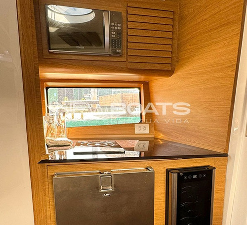 Real 40 Ht Ñ Intermarine Beneteau Phantom Solara Evolve
