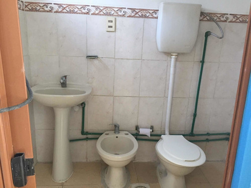 Apartamento Muy Luminoso Y Ventilado.