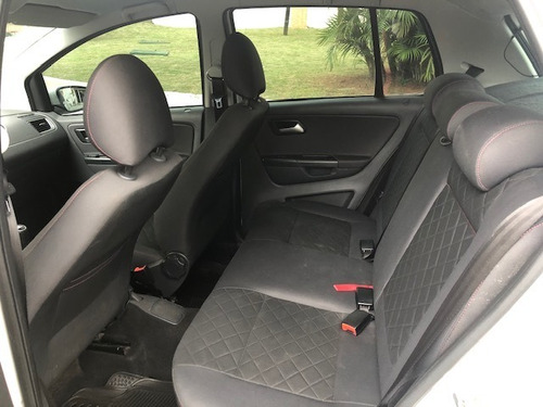 Volkswagen Fox Highline 1.6 Completo Total Flex