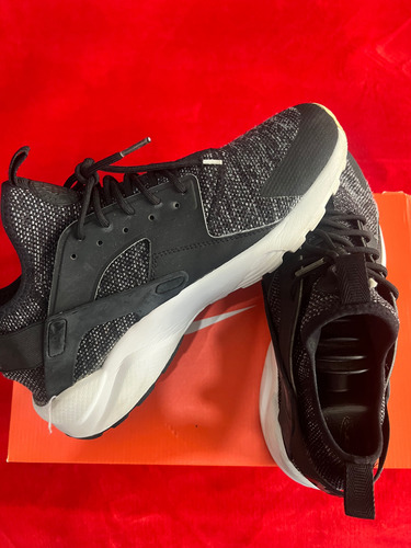 Tenis Nike Huarache (Usado)
