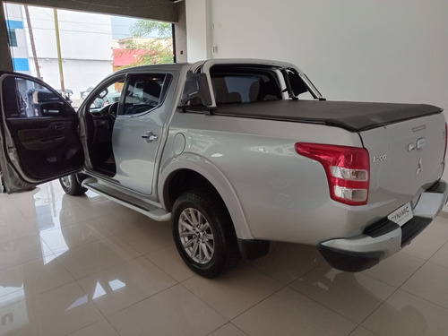 Mitsubishi L200 2.4 Di-d High Power 181cv Cuero