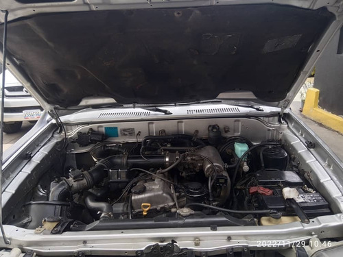 Imagen 8 de 9 de Toyota Meru